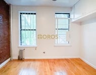 533 E 5th St - Photo 1