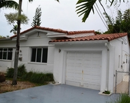 3 Bedrooms, Altos Del Mar Rental in Miami, FL for $6,000 - Photo 1