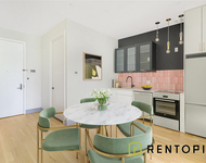 209 Montrose - Photo 1