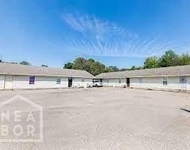 Unit for rent at 1700 Pineview Street, Jonesboro, AR, 72405-8852