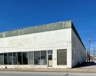 Unit for rent at 930 S Joplin Avenue, Joplin, MO, 64801