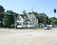 Unit for rent at 5 East Washington Street, Oswego, IL, 60543