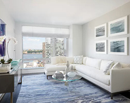555 10-th ave - Photo 1