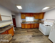 Unit for rent at 920 W Lapeer, Lansing, MI, 48915