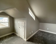 Unit for rent at 2027 W Powell Blvd, Gresham, OR, 97030