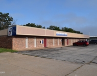 Unit for rent at 1102-1104 S Illinois Street, Joplin, MO, 64801
