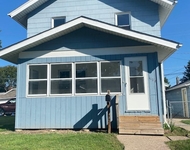 Unit for rent at 1122 E Colorado St, Davenport, IA, 52803