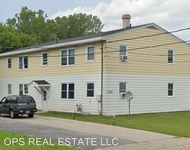 Unit for rent at 2005 Eastman Ave, Green Bay, WI, 54302