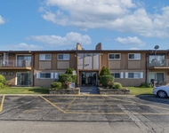 Unit for rent at 870 E Old Willow Road, Prospect Heights, IL, 60070