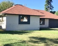 Unit for rent at 2608 Nw 111th St, Oklahoma City, OK, 73162