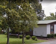 Unit for rent at 1306 E Lauderdale St, Tullahoma, TN, 37388