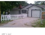 Unit for rent at 829 Lake Drive, Independence, MO, 64053