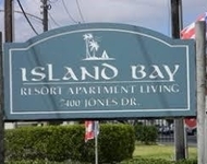 Unit for rent at 7400 Jones, Galveston, TX, 77551