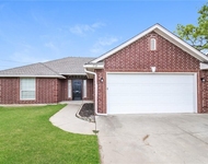 Unit for rent at 712 Wall Circle, Moore, OK, 73160