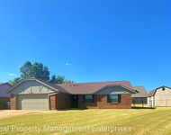 Unit for rent at 2209 N Lincoln Ave, Moore, OK, 73160