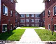 Unit for rent at 328-334 S 37th St, Omaha, NE, 68131