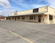 Unit for rent at 822 N Walnut Ave, New Braunfels, TX, 78130