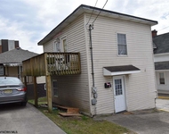 Unit for rent at 308 4th Street, Morgantown, WV, 26505
