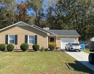 Unit for rent at 116 Meadow Trail, Jacksonville, NC, 28546