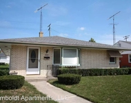 Unit for rent at 825 Crab Tree Ln, Racine, WI, 53406