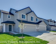 Unit for rent at 862 W. Woodpine Street, Meridian, ID, 83646