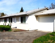 Unit for rent at 1005-1005 1/2 S. 11th Ave., Yakima, WA, 98902