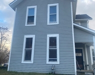 Unit for rent at 327 Eastern Avenue, Newark, OH, 43055