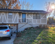 Unit for rent at 216 Se Redwood Drive, Blue Springs, MO, 64014