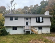 Unit for rent at 2106 Freedom Way, Coolbaugh, PA, 18466