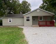 Unit for rent at 34 West Poplar St 34 West Poplar St, Mascoutah, IL, 62258