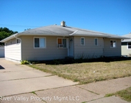 Unit for rent at 2511 E Clairemont Pkwy, Eau Claire, WI, 54701