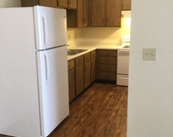 Unit for rent at 915 W College, Bolivar, MO, 65613