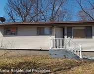 Unit for rent at 10151 Cloverdale Dr, Saint Louis, MO, 63136