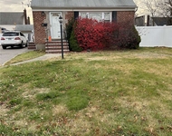 Unit for rent at 128 Dogwood Avenue E, Franklin Square, NY, 11010