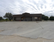 Unit for rent at 6180 Walzem Rd, San Antonio, TX, 78239-3227