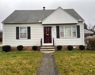 Unit for rent at 5121 Arch St, Maple Heights, OH, 44137