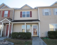 Unit for rent at 108 Streamwood Drive, Jacksonville, NC, 28546