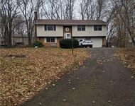 Unit for rent at 8 Boxwood Drive, Vernon, CT, 06066