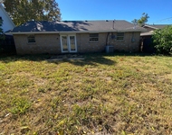 Unit for rent at 109 Sw 15th, Moore, OK, 73160