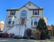 Unit for rent at 339 Harvest Field Ln, York, PA, 17403
