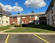 Unit for rent at 2010 Woodlawn, Canton, OH, 44708