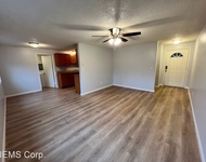 Unit for rent at 2083 Se Courtney Avenue, Milwaukie, OR, 97222