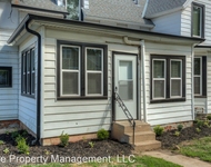 Unit for rent at 924 S 31st St, Omaha, NE, 68105