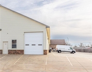 Unit for rent at 1125 W State Highway 152, Mustang, OK, 73064