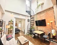 East 18th Street - Photo 1