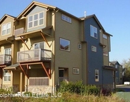 Unit for rent at 475 Se 35th St. E24, South Beach, OR, 97366