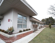 Unit for rent at 24 E Washington Ave, Lake Bluff, IL, 60044