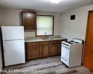 Unit for rent at 504 N Webb Ave, Reedsburg, WI, 53959