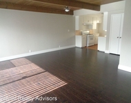 Unit for rent at 221 Grand Ave., Long Beach, CA, 90803