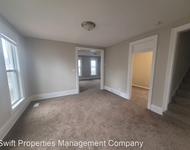 Unit for rent at 1015 East 9th Street, Des Moines, IA, 50316